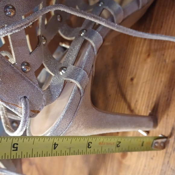 Audrey Brooke heels - Picture 14 of 16